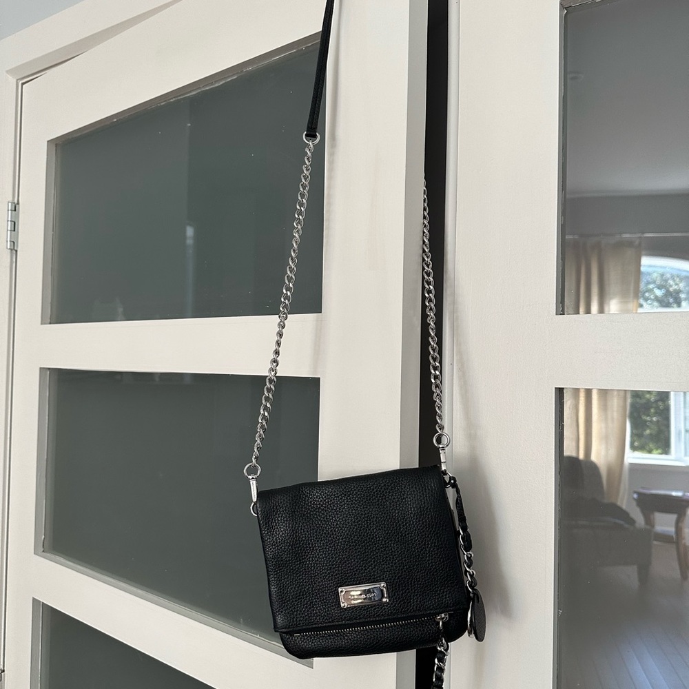 Michael Kors mini folding purse. Black